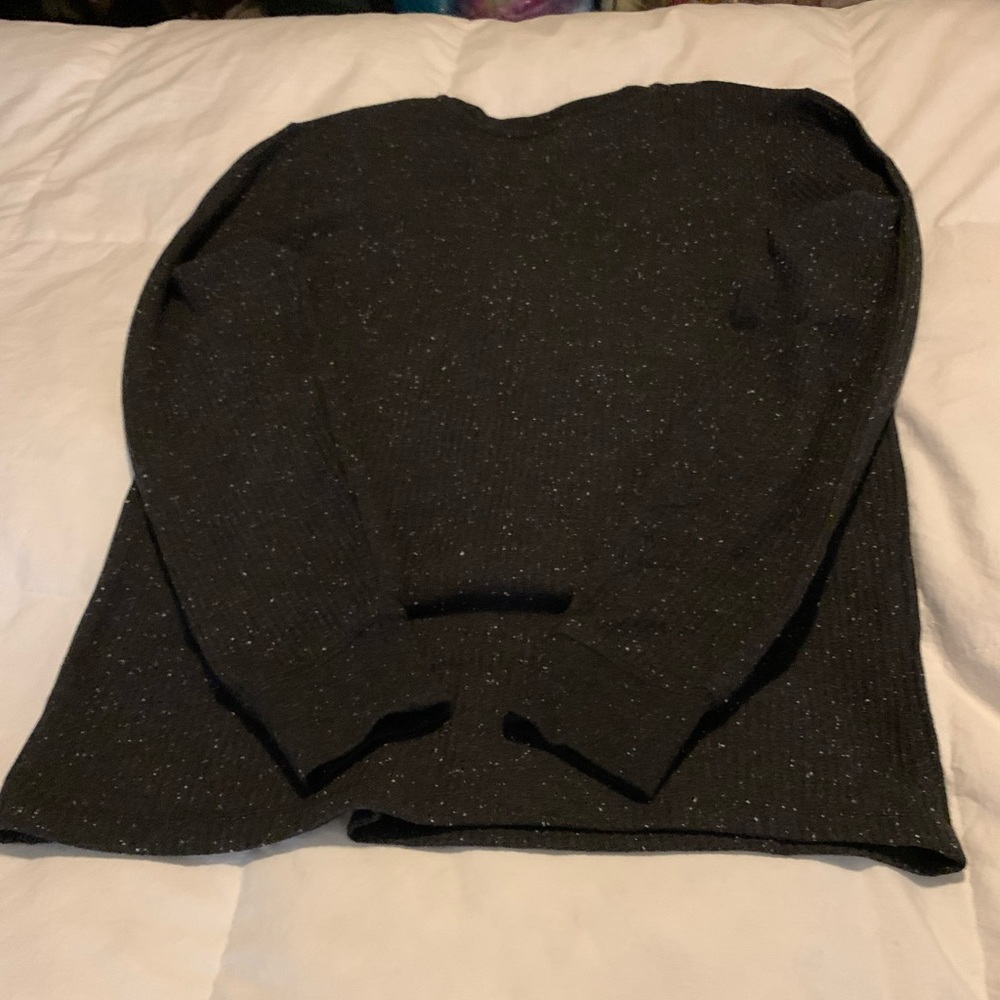 Add-on for $15.  Black Speckled Top M